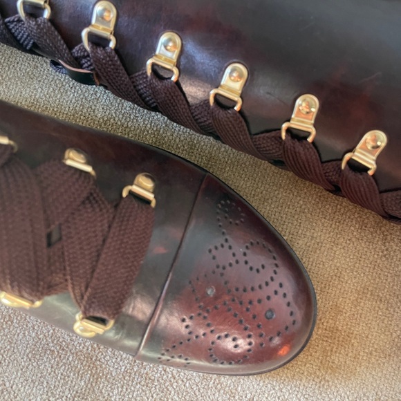 Elegant Brown Lace-Up Knee-High Boots - Picture 6 of 7